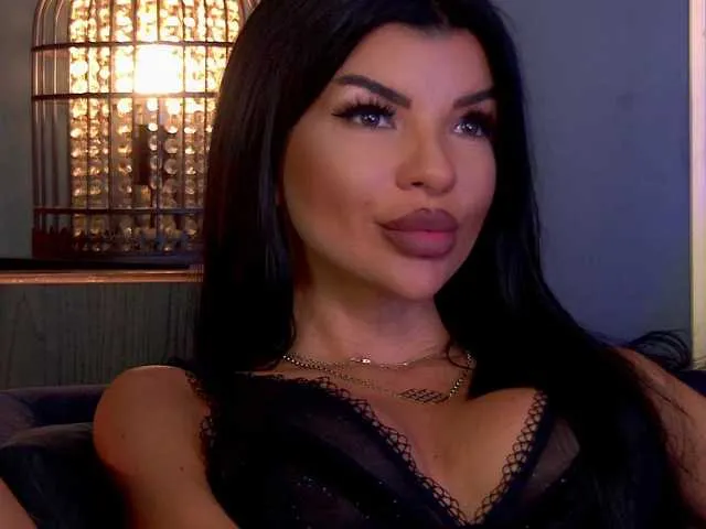 Live sex webcam photo for EleniaDevons #291446699