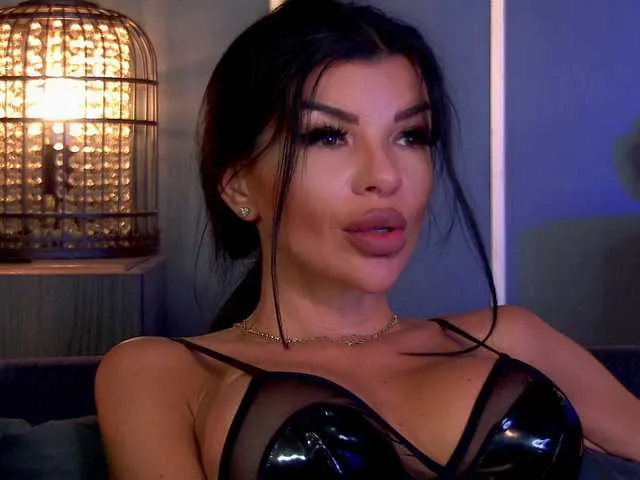 Live sex webcam photo for EleniaDevons #291515724