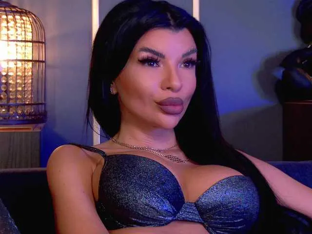 Live sex webcam photo for EleniaDevons #292434943