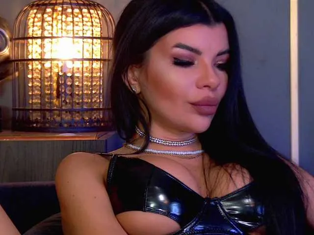 Live sex webcam photo for EleniaDevons #292583268