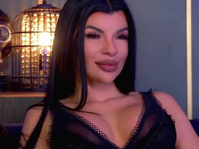 Live sex webcam photo for EleniaDevons #292671825