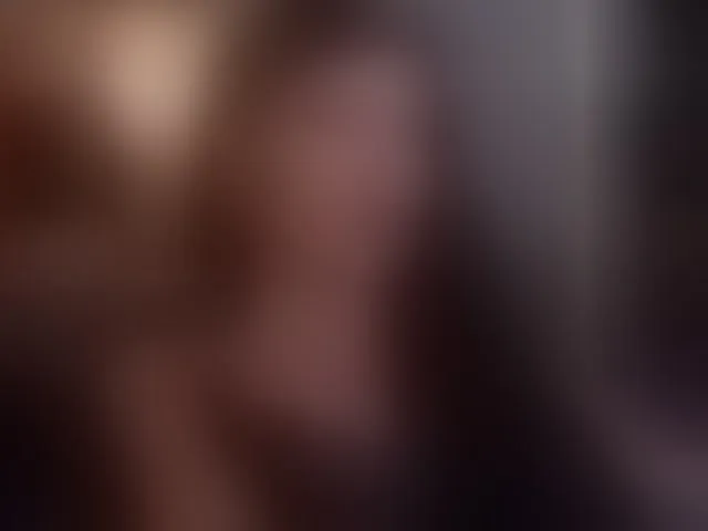 Live sex webcam photo for EleniaDevons #293737061