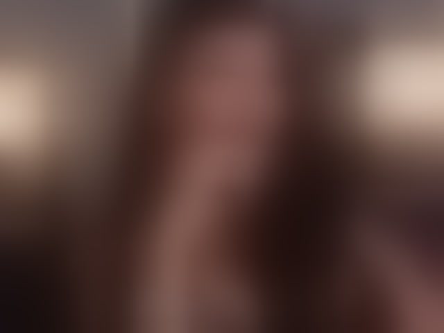 Live sex webcam photo for EleniaDevons #293997154