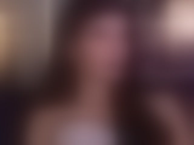 Live sex webcam photo for EleniaDevons #294166539