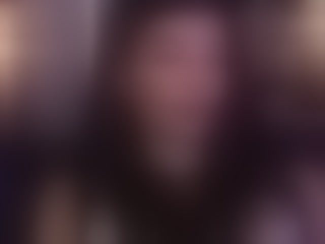 Live sex webcam photo for EleniaDevons #294191411