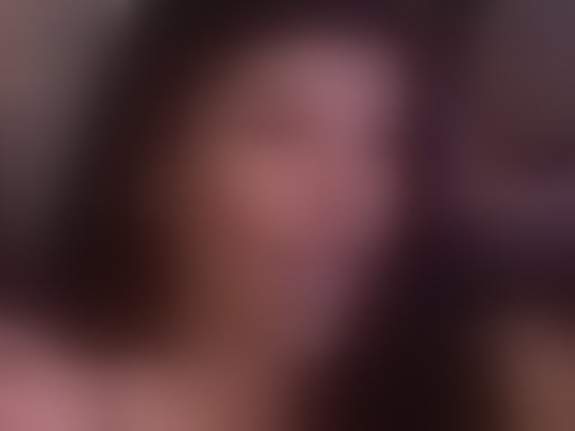Live sex webcam photo for EleniaDevons #294283800