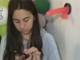 Live sex webcam photo for Eleonor30 #180522287