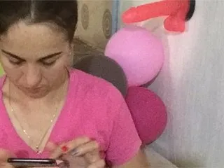 Live sex webcam photo for Eleonor30 #181040358