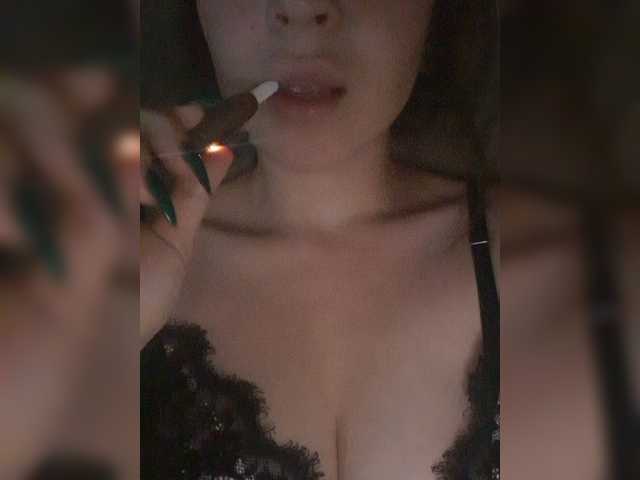 Live sex webcam photo for Eleonora26 #274657402