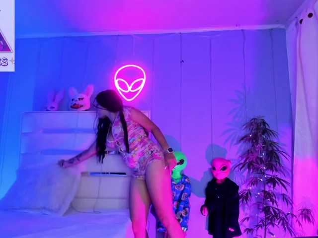 Live sex webcam photo for EliJass #276737546