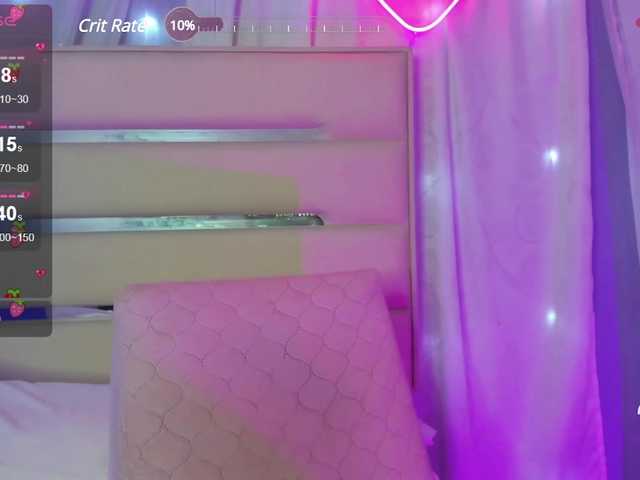 Live sex webcam photo for EliJass #277686687