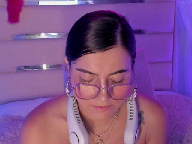 Live sex webcam photo for EliJass #277871164