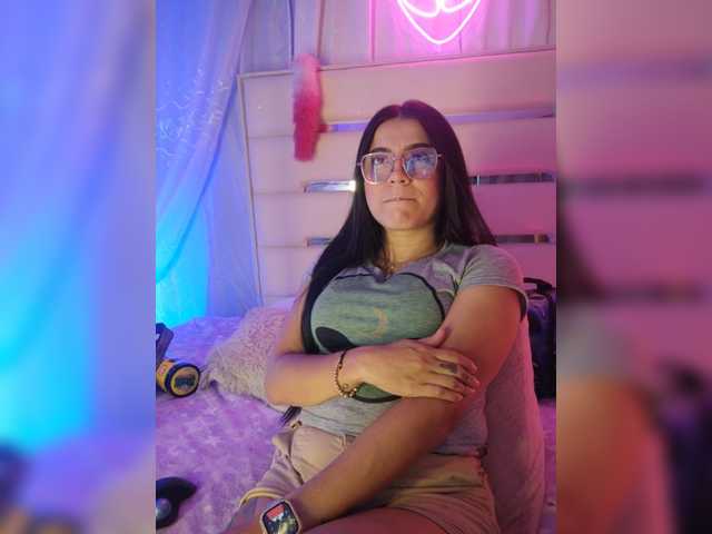 Live sex webcam photo for EliJass #277877933