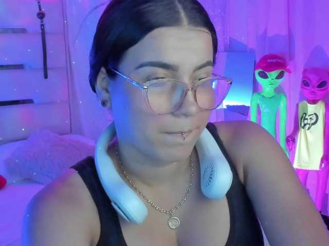 Live sex webcam photo for EliJass #277968452