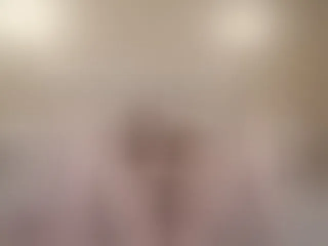 Live sex webcam photo for EliaRose #293300134