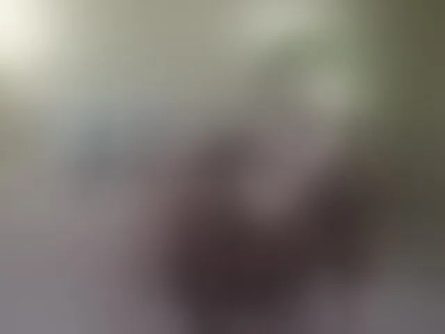 Live sex webcam photo for EliaRose #293564389