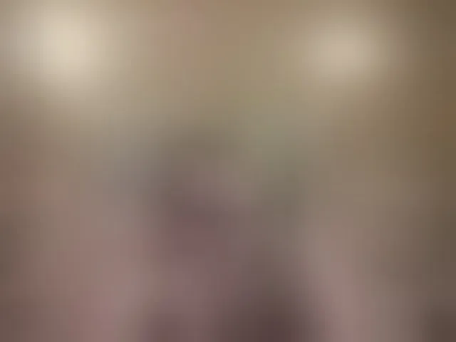 Live sex webcam photo for EliaRose #293726457