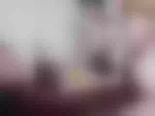 Live sex webcam photo for Eliana-1 #272159305