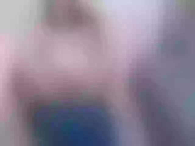 Live sex webcam photo for ElianaKin #272323039