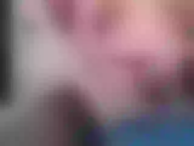 Live sex webcam photo for ElianaKin #272470774