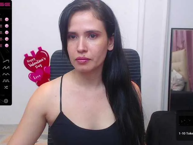 Live sex webcam photo for ElianaKin #272638006