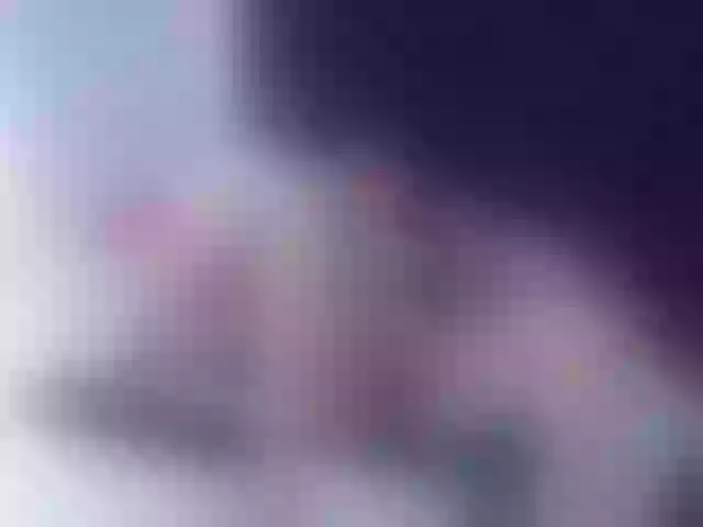 Live sex webcam photo for ElianaKin #273093907