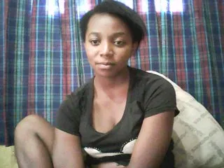 Live sex webcam photo for ElianeXhot #141795340