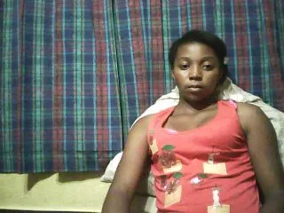 Live sex webcam photo for ElianeXhot #141816620