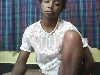 Live sex webcam photo for ElianeXhot #141912499
