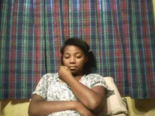 Live sex webcam photo for ElianeXhot #143274844