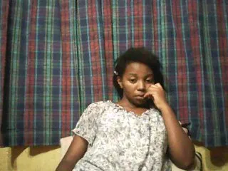 Live sex webcam photo for ElianeXhot #143281976