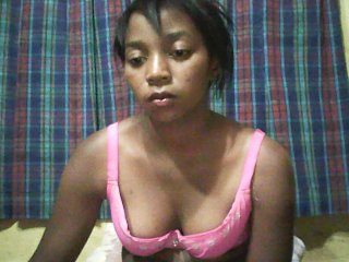 Live sex webcam photo for ElianeXhot #144519250