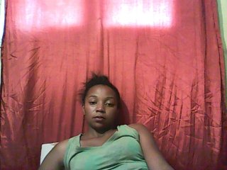 Live sex webcam photo for ElianeXhot #145391836