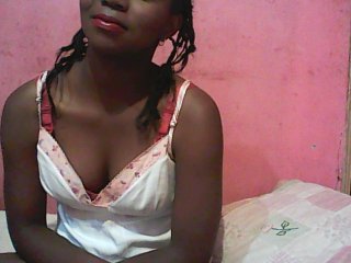 Live sex webcam photo for ElianeXhot #157348312