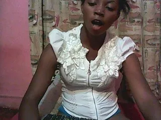 Live sex webcam photo for ElianeXhot #158269631