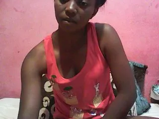 Live sex webcam photo for ElianeXhot #186089057