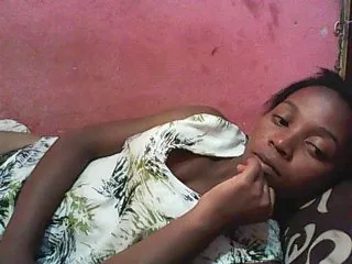 Live sex webcam photo for ElianeXhot #190456294