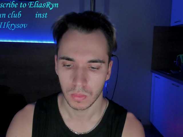 Live sex webcam photo for EliasRyn #276149354