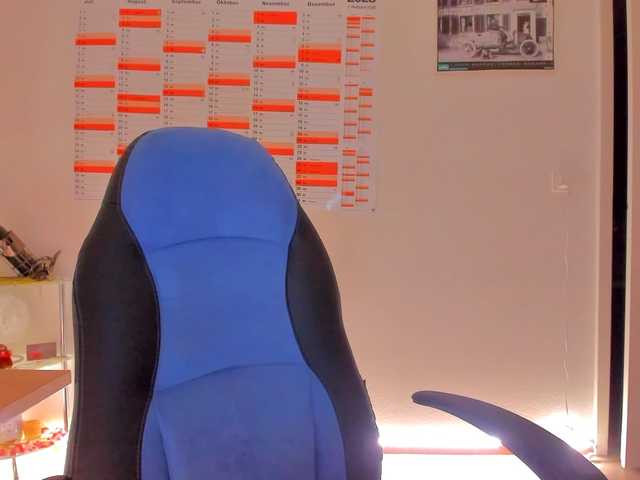 Live sex webcam photo for Elieen2 #292137059