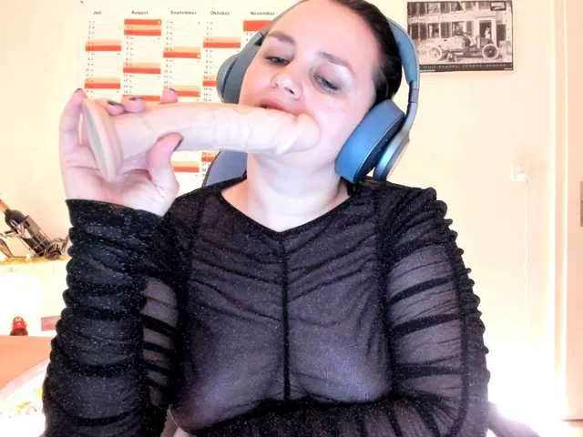 Live sex webcam photo for Elieen2 #292192650