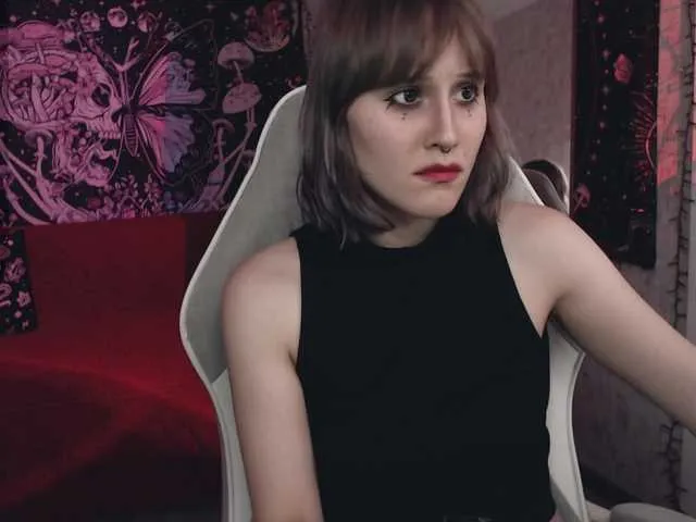 Live sex webcam photo for Elika-Kay #280115627