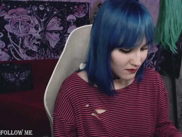 Live sex webcam photo for Elika-Kay #289794414