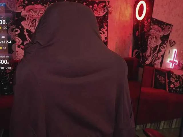 Live sex webcam photo for Elika-Kay #290372052