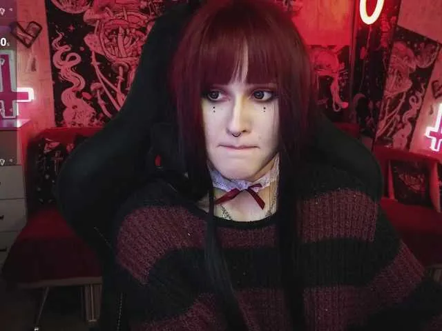 Live sex webcam photo for Elika-Kay #290491886