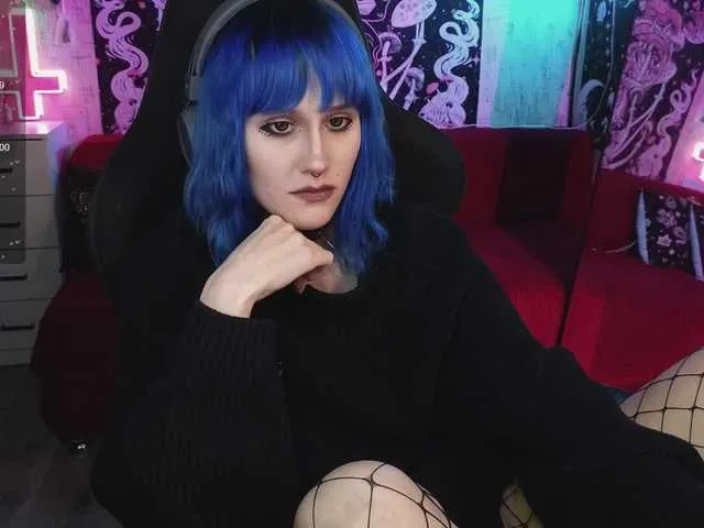 Live sex webcam photo for Elika-Kay #290551441