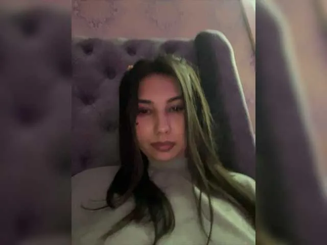 Live sex webcam photo for ElinaEbberline #277953714