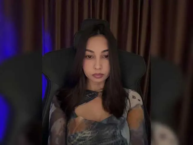 Live sex webcam photo for ElinaEbberline #292201156