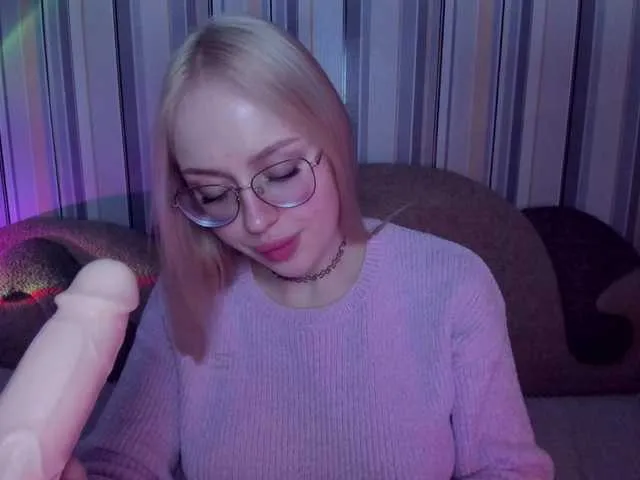 Live sex webcam photo for ElinaOcean #293030568