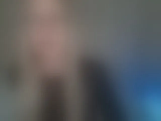 Live sex webcam photo for ElinaOcean #294213849