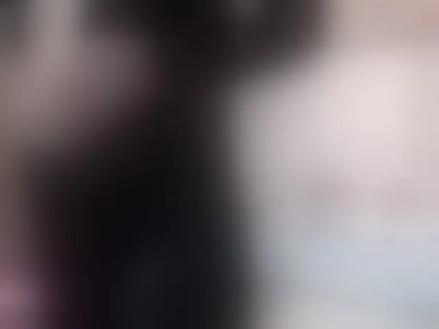 Live sex webcam photo for Elinor21 #293624466